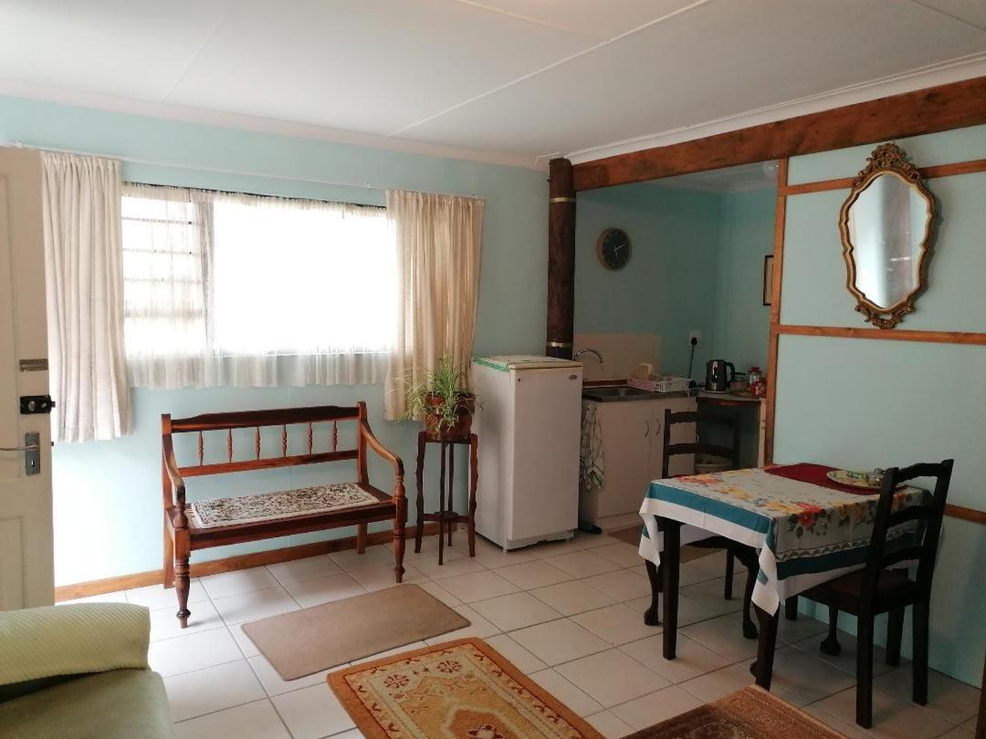 Sea & Lakes Self-Catering Уилдернесс Экстерьер фото