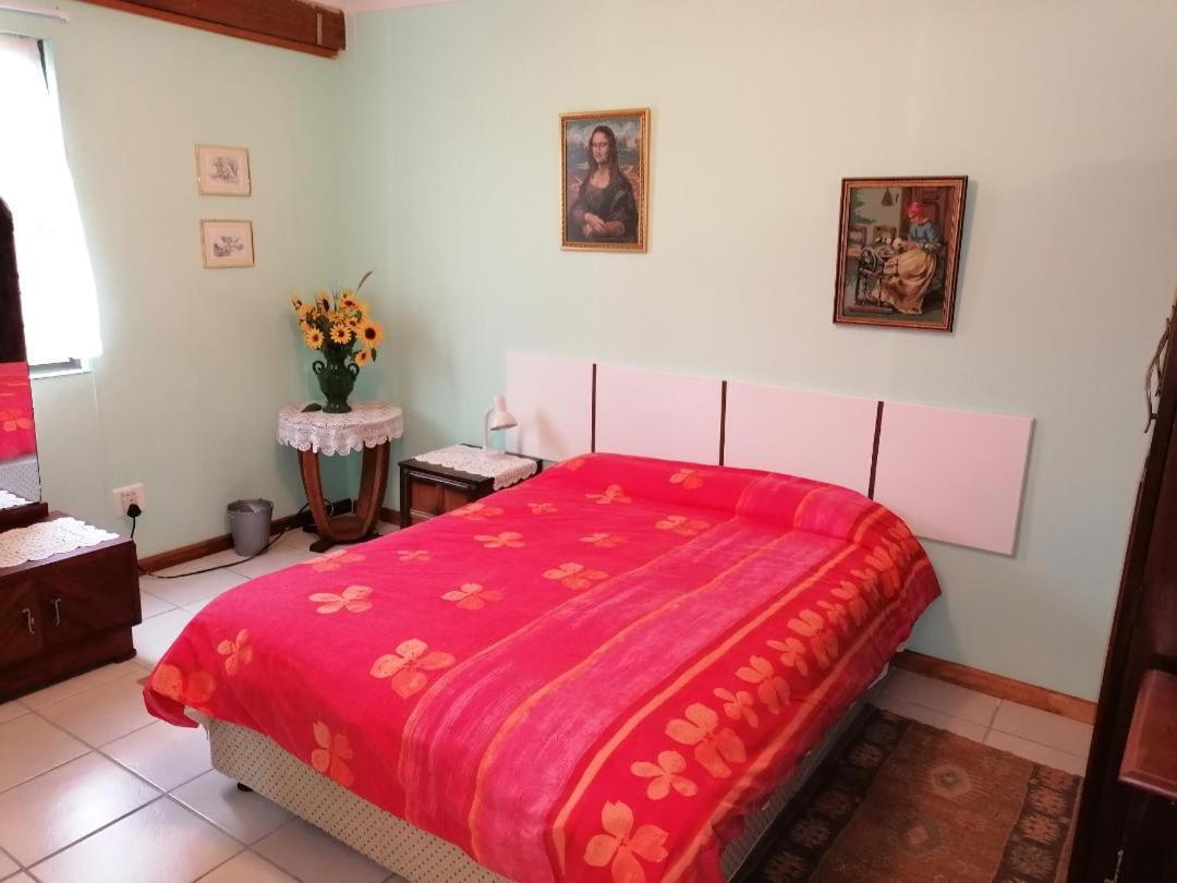 Sea & Lakes Self-Catering Уилдернесс Экстерьер фото
